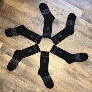 Bombas Black Crew Socks - 3 pairs